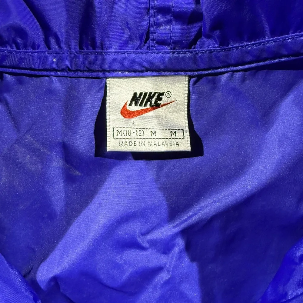Vintage Nike Jacket Kids‎ Medium 10-12 Blue Nylon Swoosh Snap Windbreaker 90s